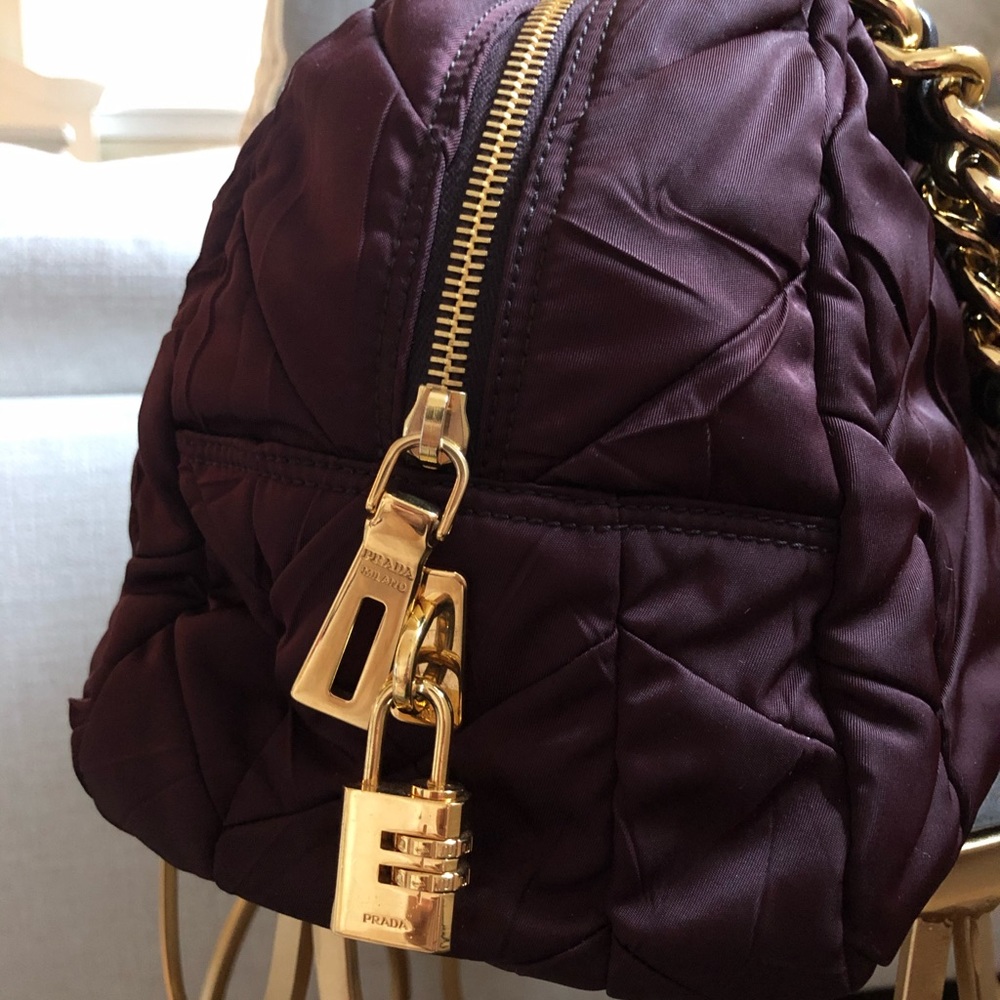 Prada Bag - Picture 4 of 7